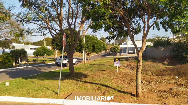 Terreno para  Venda em Umuarama pela Araujo