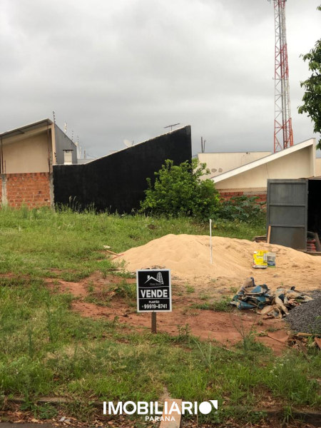 Terreno para  Venda em Umuarama pela Elisia Neves