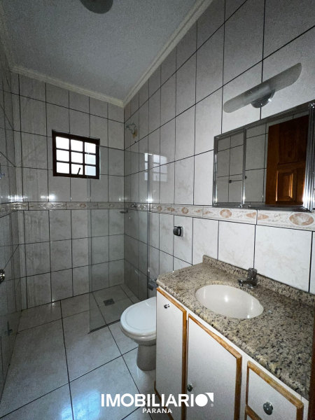 Residência para  Venda em Umuarama pela Caetano & Otávio