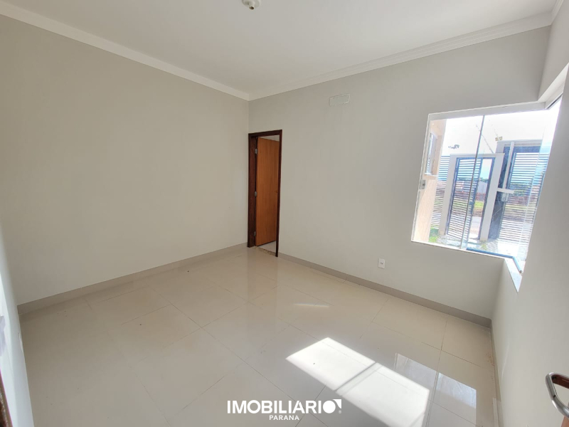 Residência para  Venda em Umuarama pela Delta