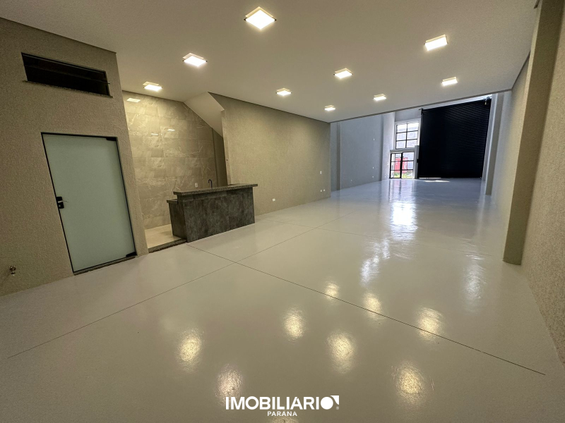 Salão Comercial para  Alugar em Umuarama pela Araujo