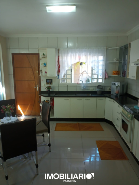 Residência para  Venda em Umuarama pela Pólo