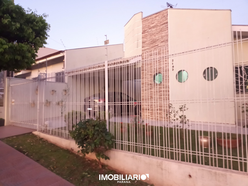 Residência para  Venda em Umuarama pela Pólo