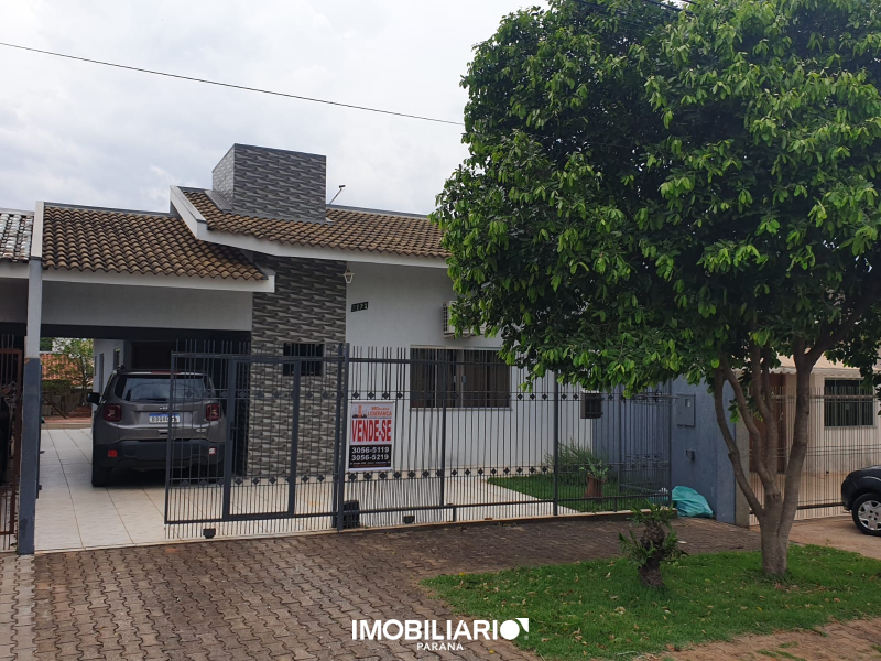 Residência para  Venda em Umuarama pela Liderança