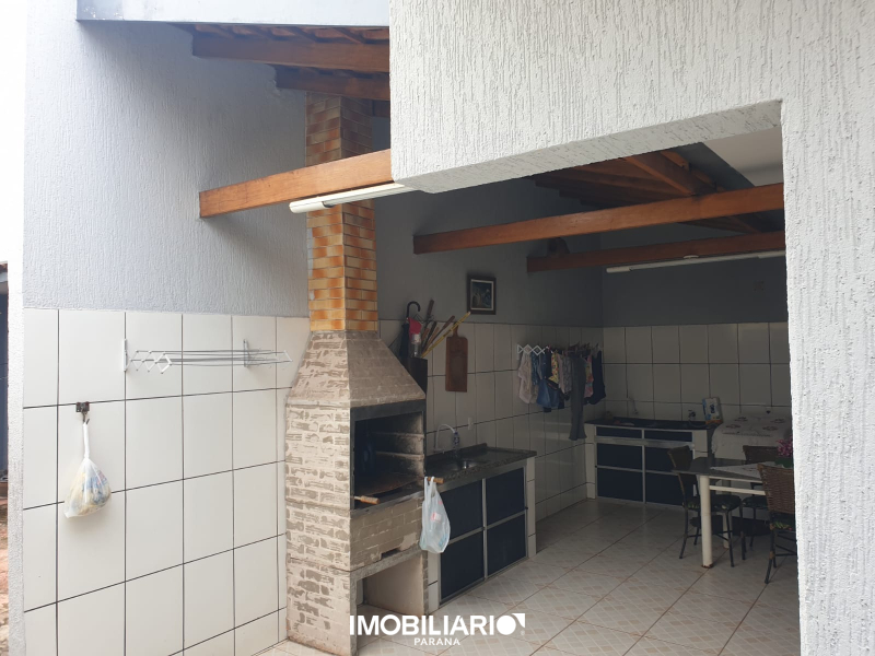 Residência para  Venda em Umuarama pela Liderança