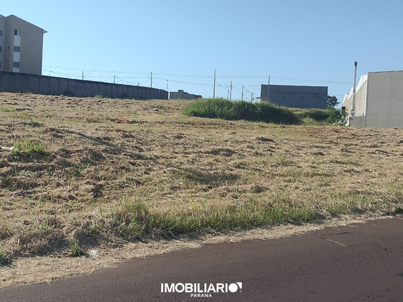 Terreno para  Venda em Umuarama pela Emerson