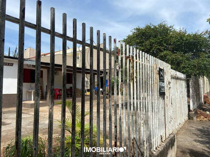 Terreno para  Venda em Umuarama pela Elisia Neves