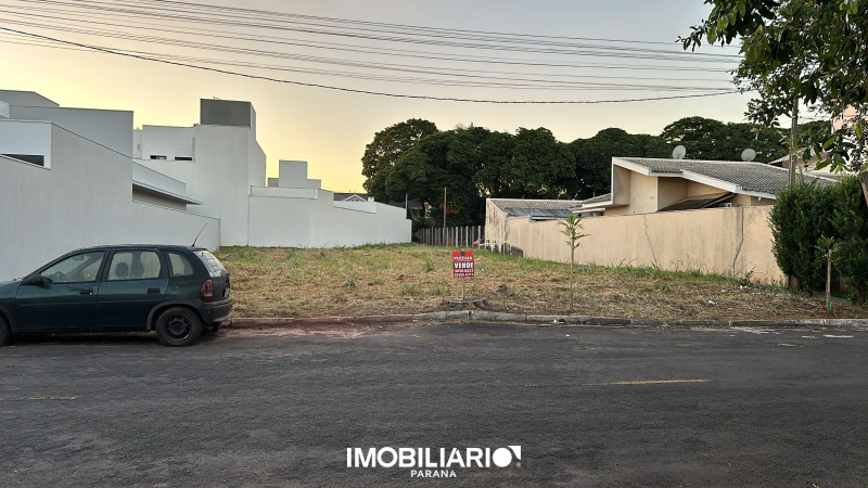 Terreno para  Venda em Umuarama pela Pizzaia