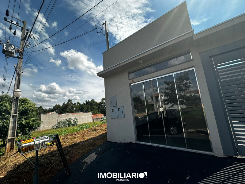 Residência para  Venda em Umuarama pela Elisia Neves