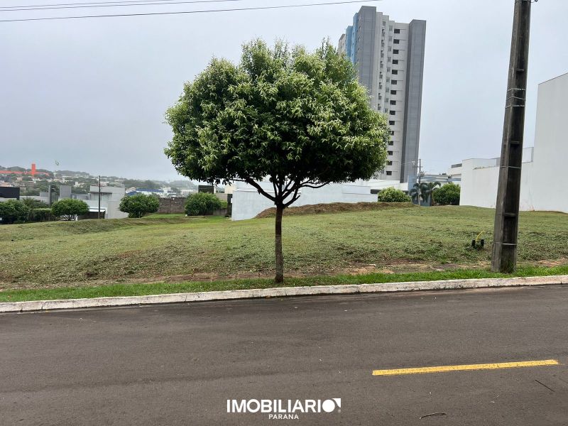 Terreno para  Venda em Umuarama pela Emerson