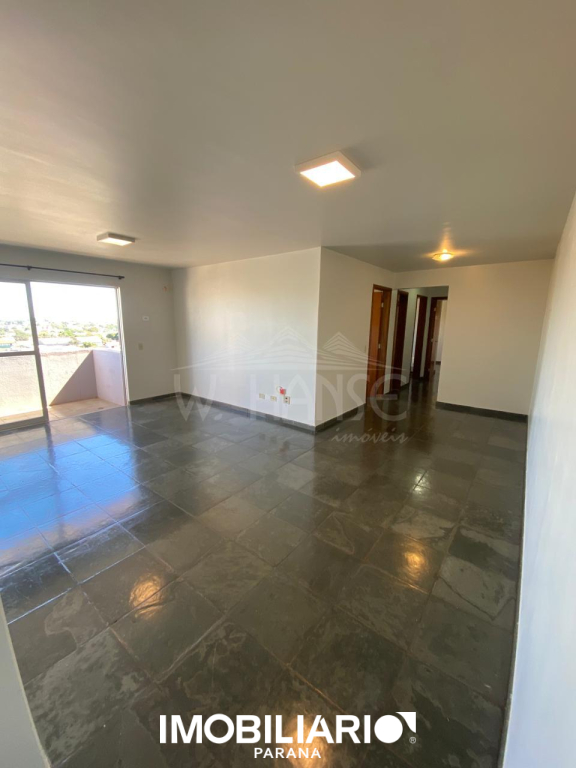 Apartamento para  Venda em Campo Mourão pela W. Hanse Imóveis