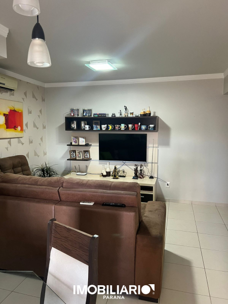 Apartamento para  Venda em Umuarama pela Pizzaia