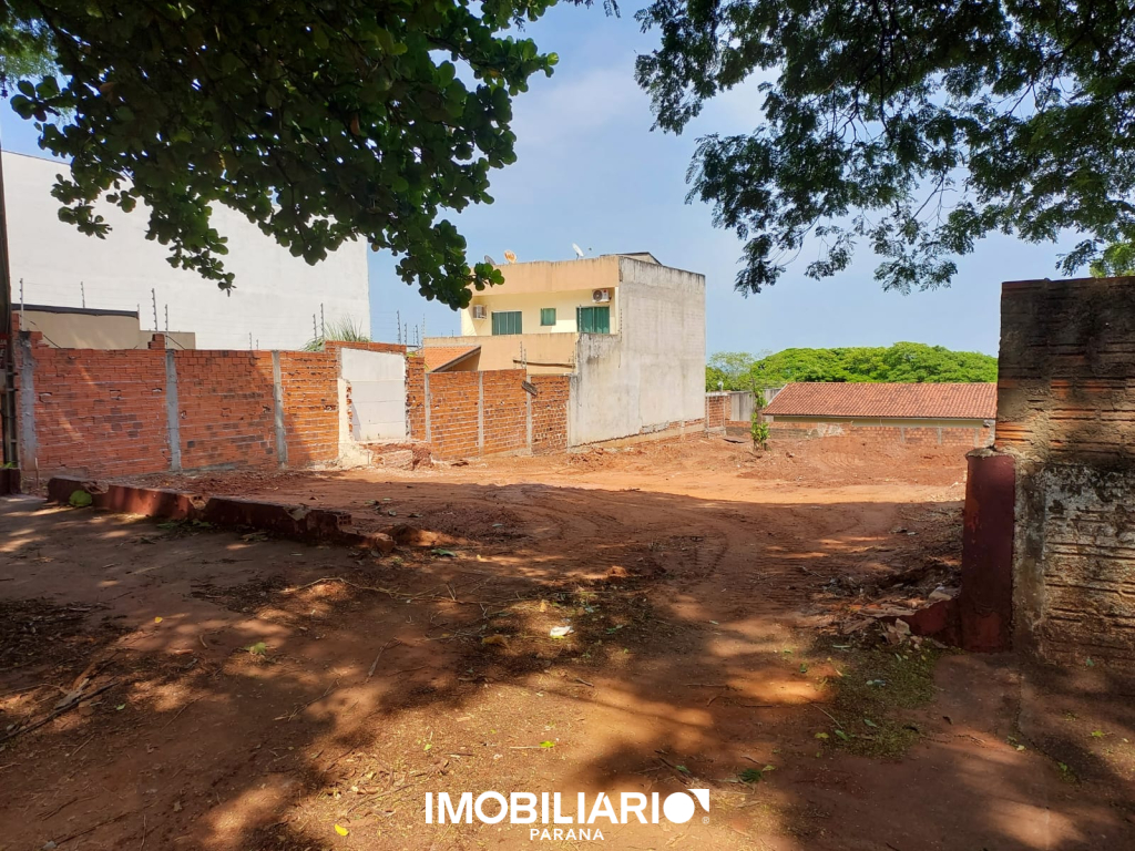 Terreno para  Venda em Umuarama pela Liderança