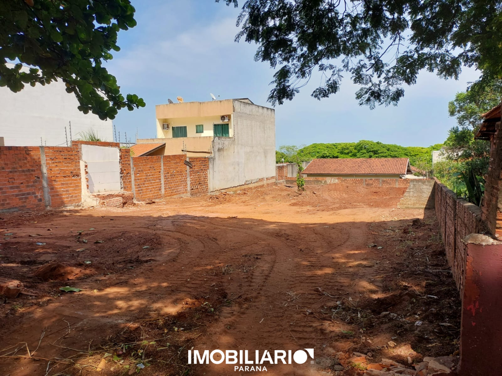 Terreno para  Venda em Umuarama pela Liderança