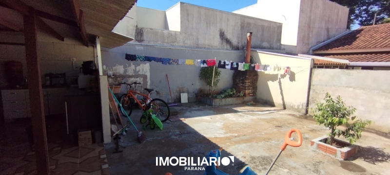 Residência para  Venda em Umuarama pela Delta