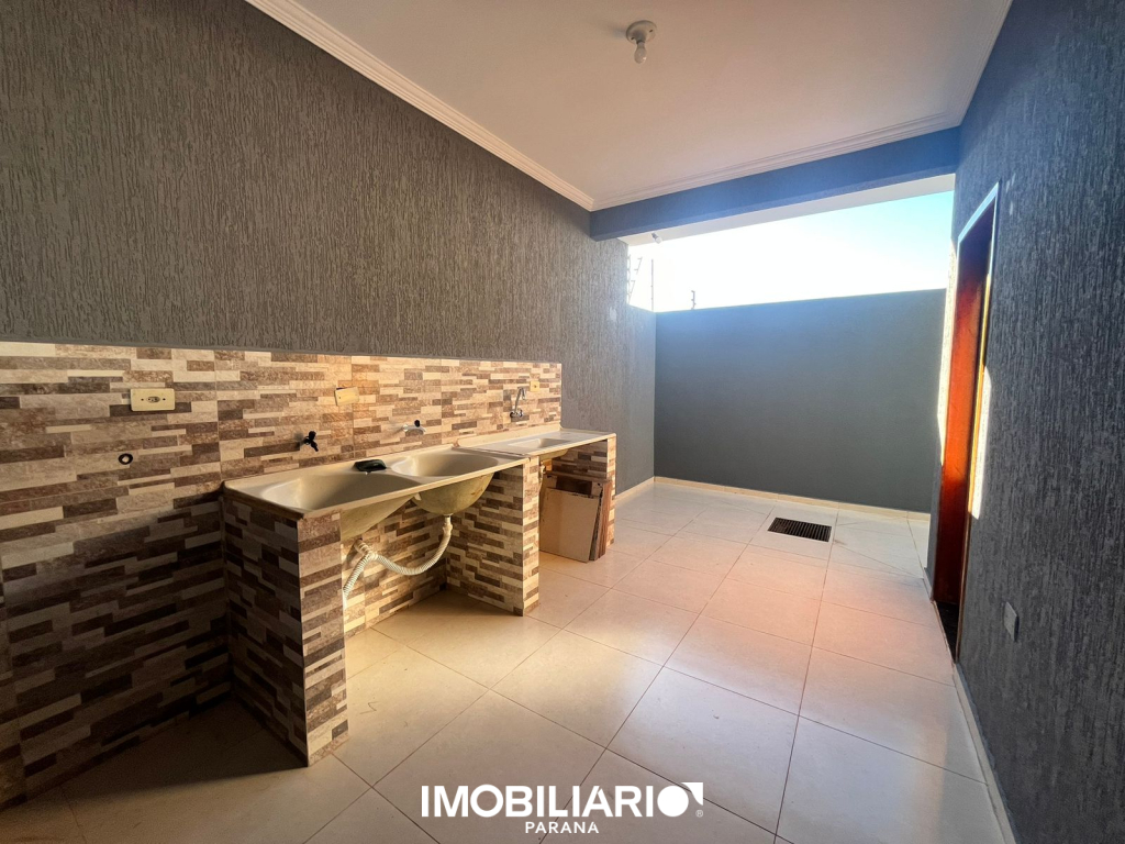 Residência para  Venda em Umuarama pela Ilha Bella