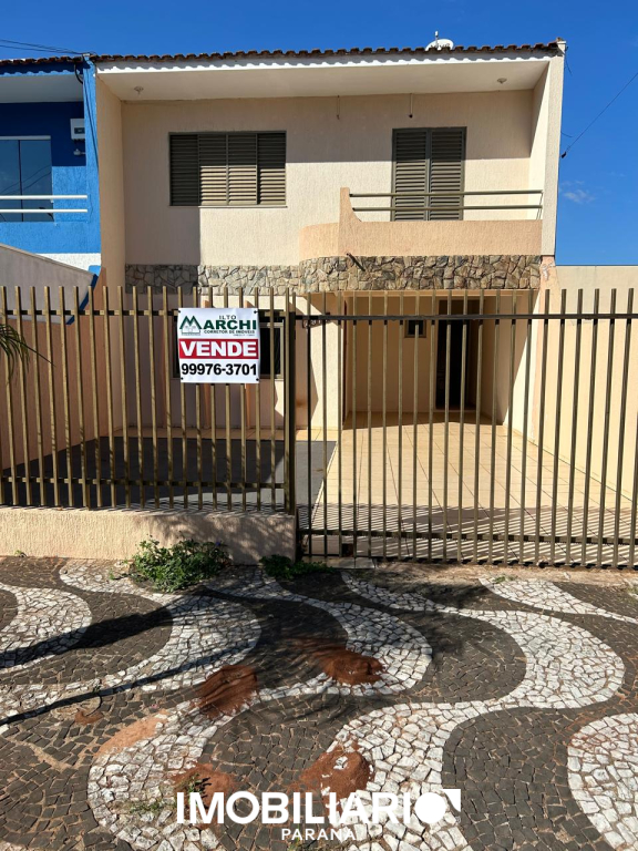 Sobrado para  Venda em Umuarama pela Ilto Marchi