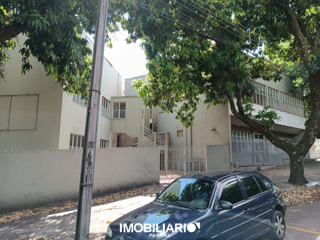 Salão Comercial para  Venda em Umuarama pela Ilha Bella