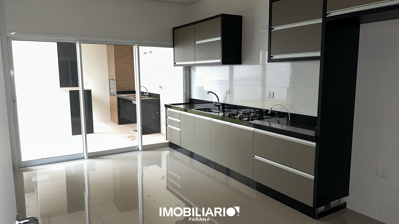 Residência para  Venda em Umuarama pela Pizzaia