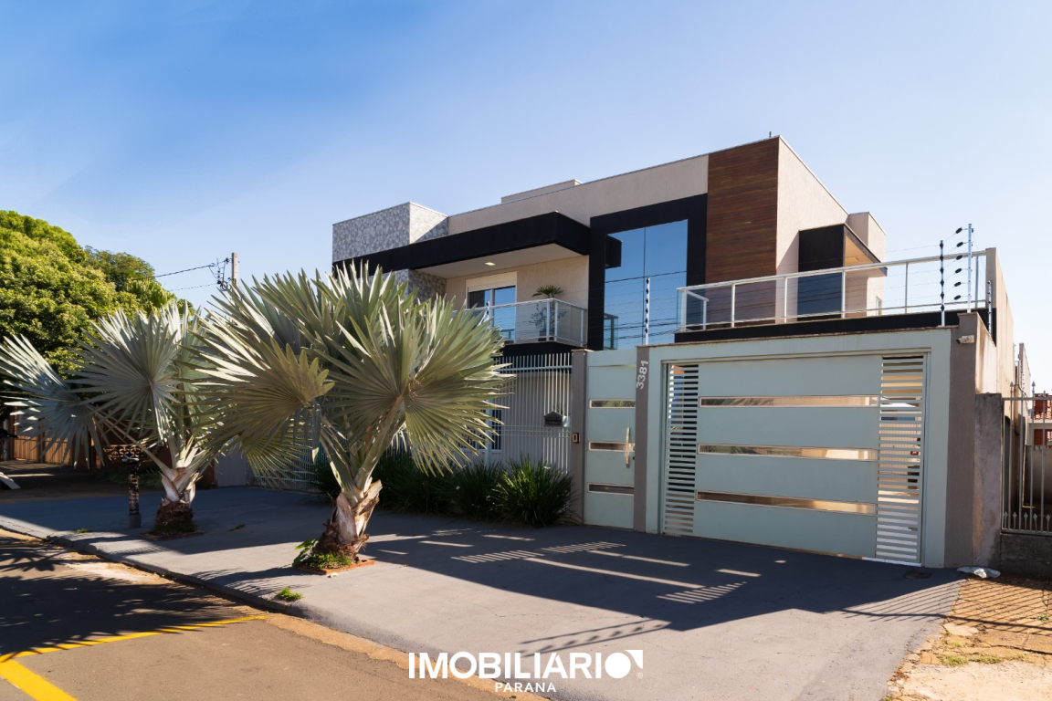 Sobrado para  Venda em Umuarama pela Paulo Sergio