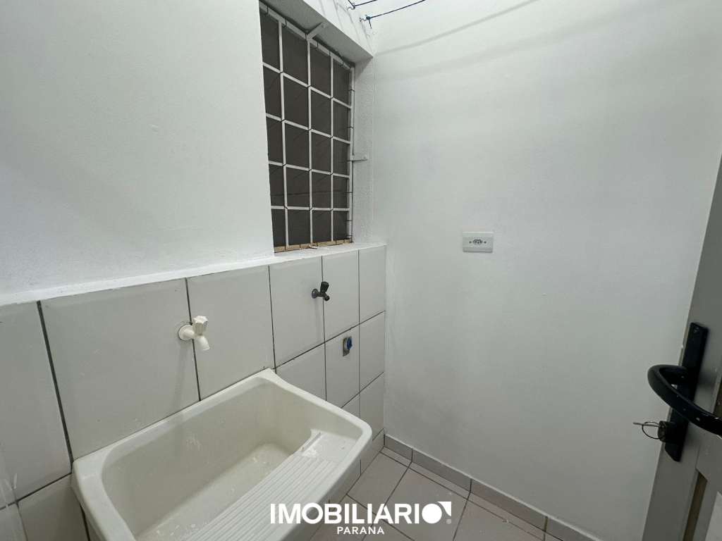 Apartamento para  Alugar em Umuarama pela Elisia Neves