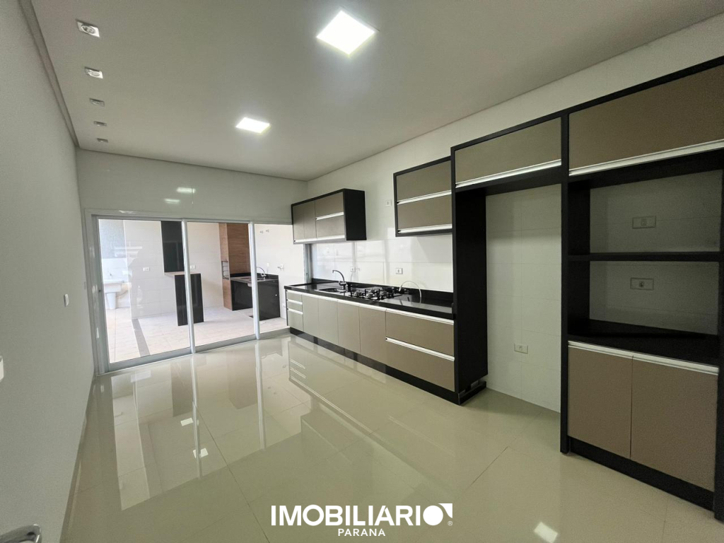 Residência para  Venda em Umuarama pela Ilha Bella