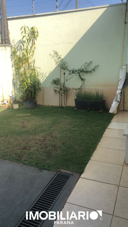 Residência para  Venda em Umuarama pela Elisia Neves