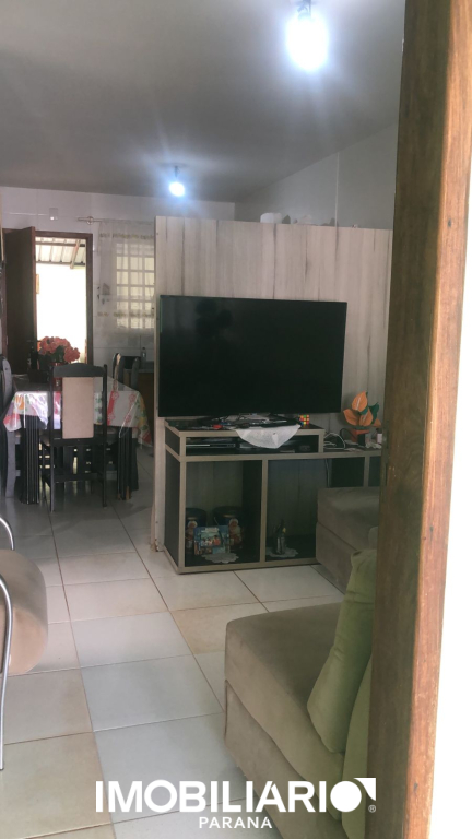 Residência para  Venda em Umuarama pela Elisia Neves