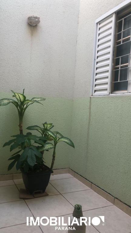 Residência para  Venda em Umuarama pela Elisia Neves