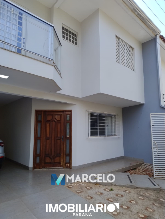 Sobrado para  Venda em Umuarama pela Marcelo