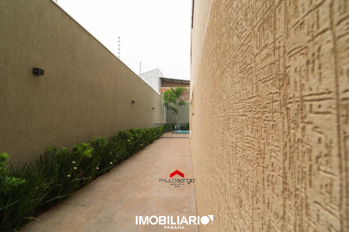 Sobrado para  Venda em Umuarama pela Paulo Sergio