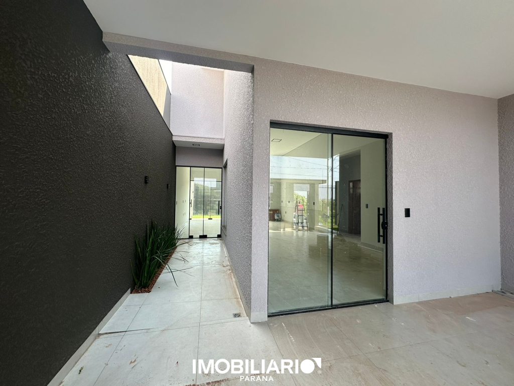 Residência para  Venda em Umuarama pela Elisia Neves