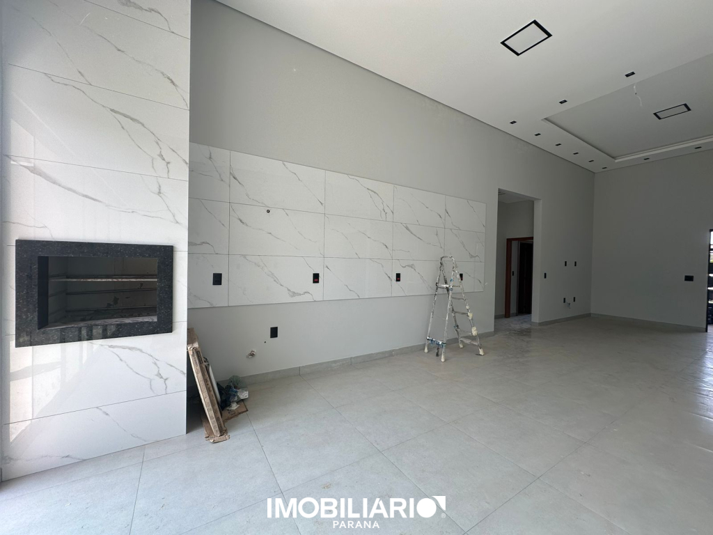 Residência para  Venda em Umuarama pela Elisia Neves