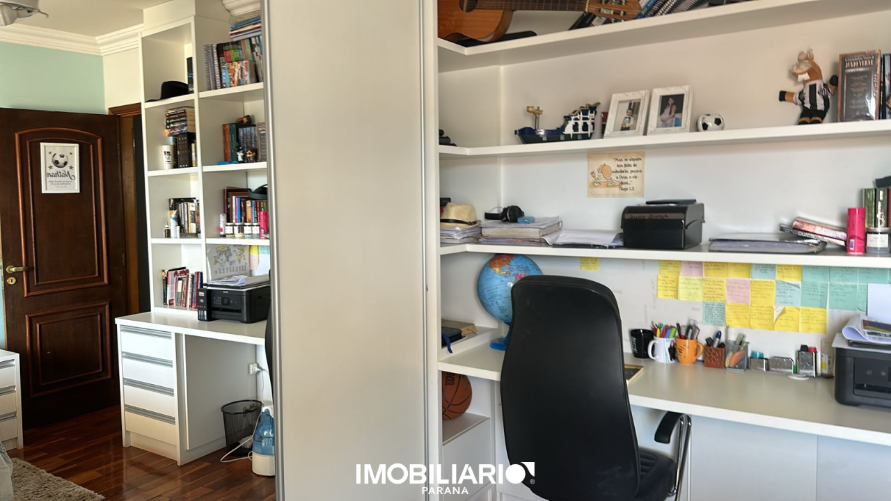 Sobrado para  Venda em Umuarama pela Pizzaia