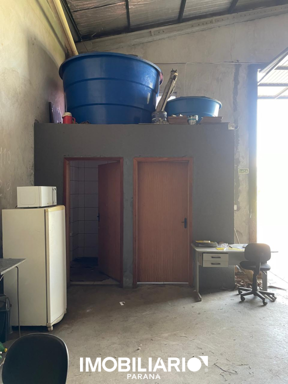 Salão Comercial para  Venda em Umuarama pela Ilha Bella