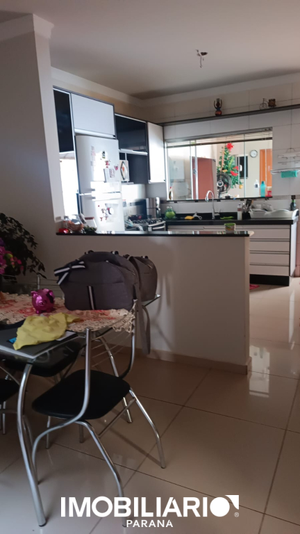 Residência para  Venda em Umuarama pela Caetano & Otávio