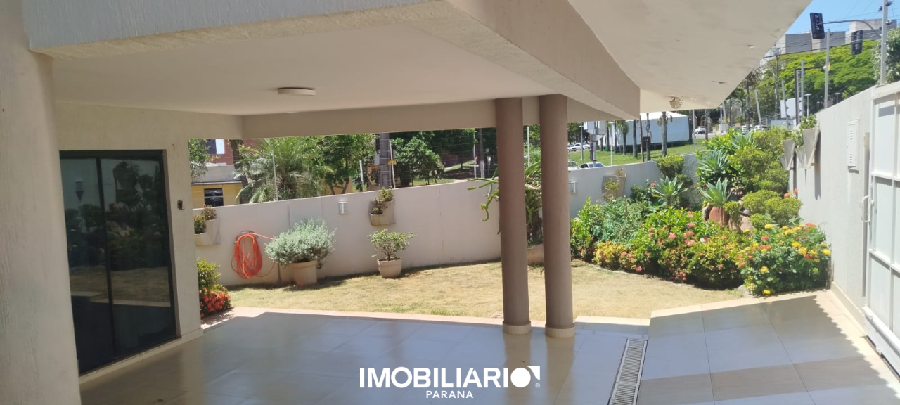 Sobrado para  Venda em Umuarama pela Bom Imóveis