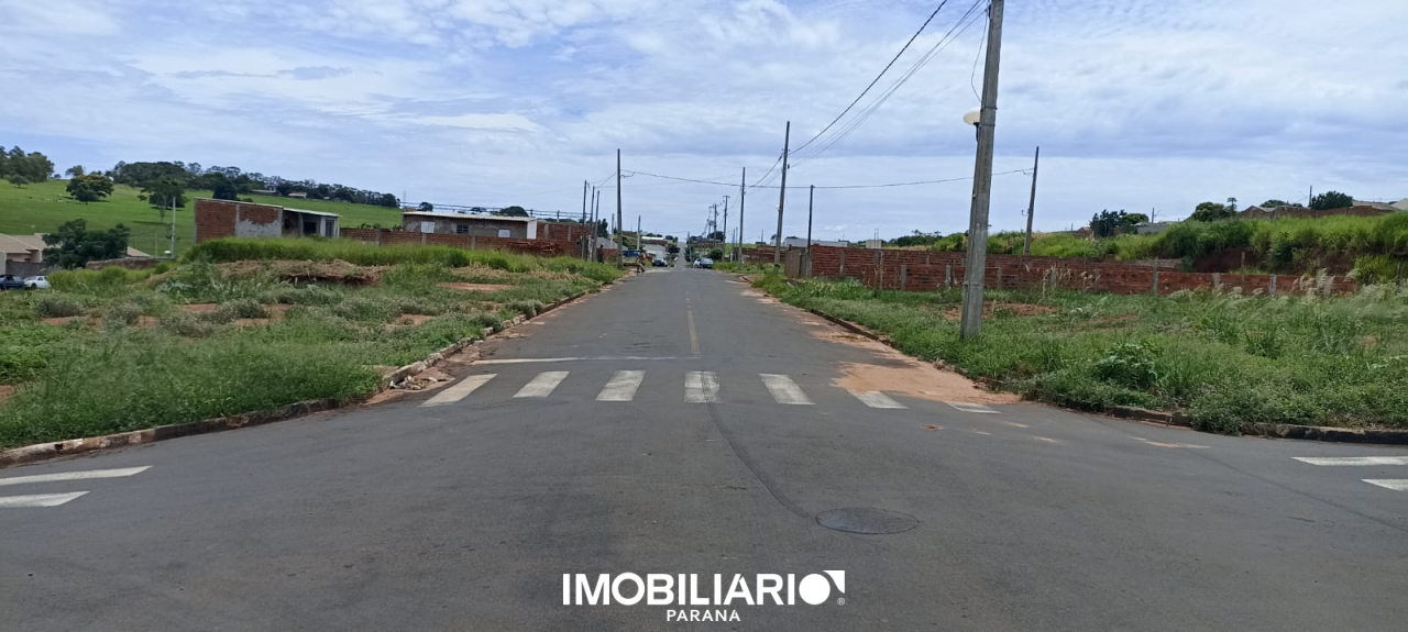 Terreno para  Venda em Umuarama pela Bom Imóveis