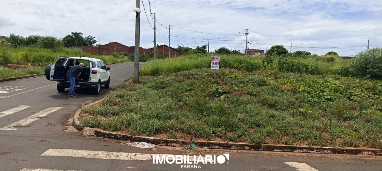 Terreno para  Venda em Umuarama pela Bom Imóveis