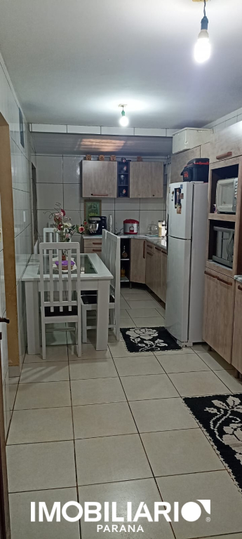 Residência para  Venda em Umuarama pela Bom Imóveis