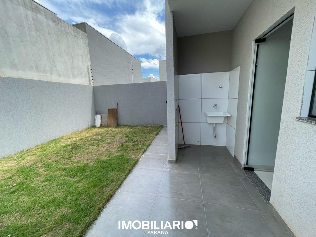 Residência para  Venda em Umuarama pela Emerson