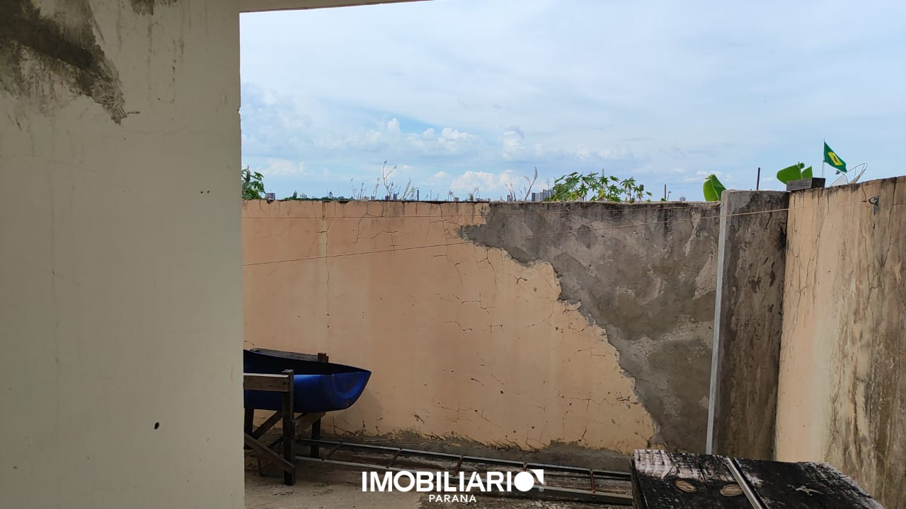 Residência para  Venda em Umuarama pela Bom Imóveis