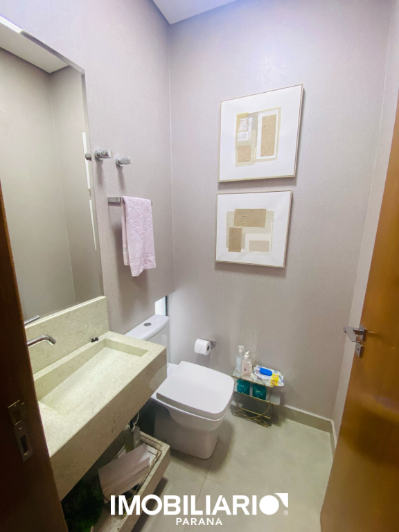 Residência para  Venda em Umuarama pela Bom Imóveis