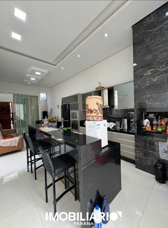 Residência para  Venda em Umuarama pela Pizzaia