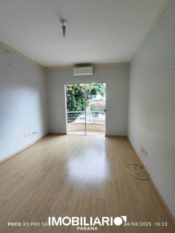 Residência para  Venda em Umuarama pela Delta