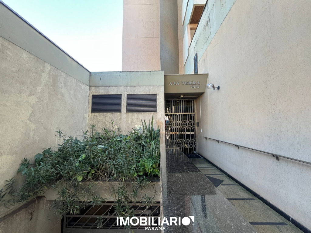 Apartamento para  Venda em Umuarama pela Ilha Bella