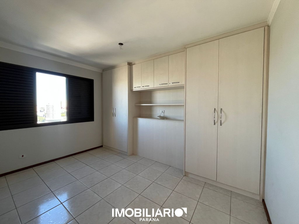 Apartamento para  Venda em Umuarama pela Ilha Bella