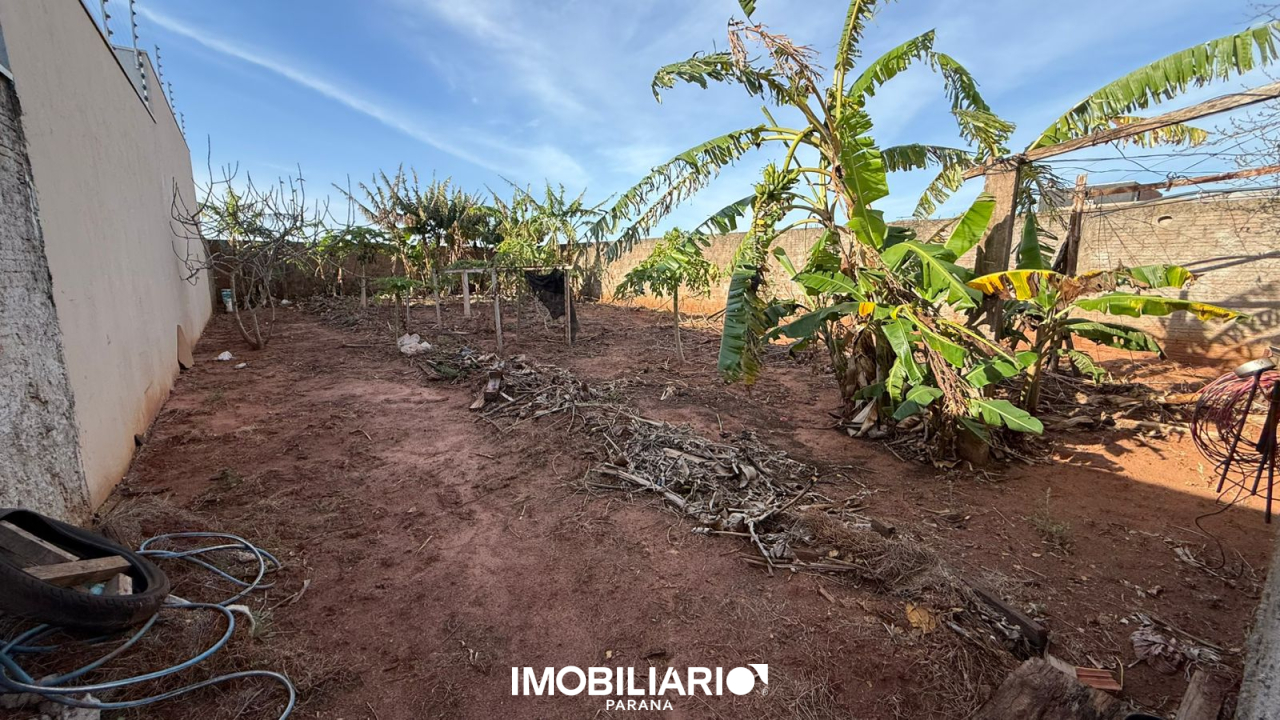 Terreno para  Venda em Umuarama pela Elisia Neves