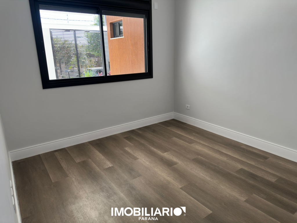 Residência para  Venda em Umuarama pela Bom Imóveis