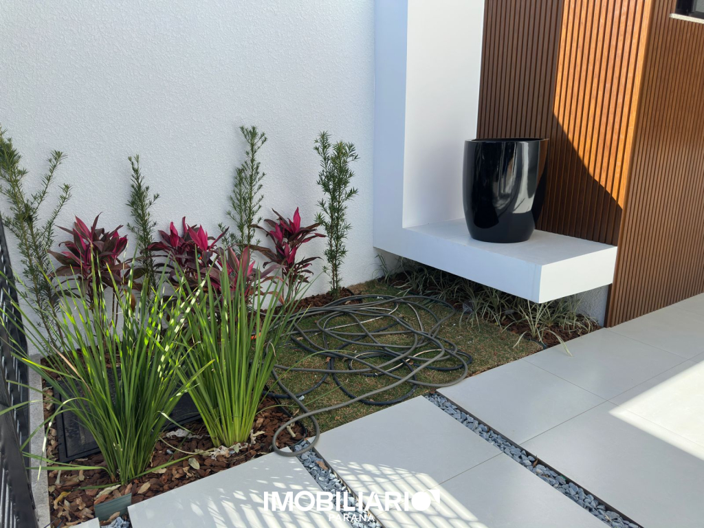 Residência para  Venda em Umuarama pela Bom Imóveis